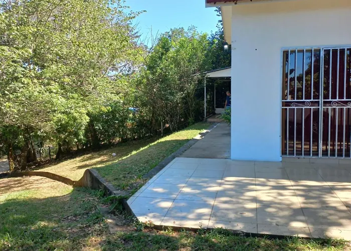 Casa Montanas Nicoyanas * Juan Diaz